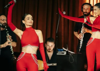 Elif Buse Doğan’dan Alkışlanacak Hareket!