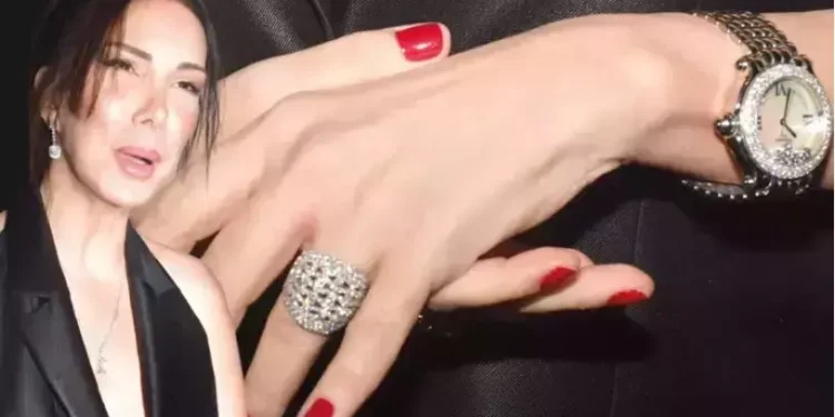 Tuğba Özerk: Servetimi üzerimde taşıyorum