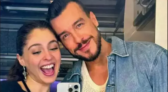 Cemre Baysel ve Cem Adrian bir arada!